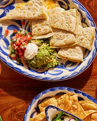 Mandito's Tex-Mex by null