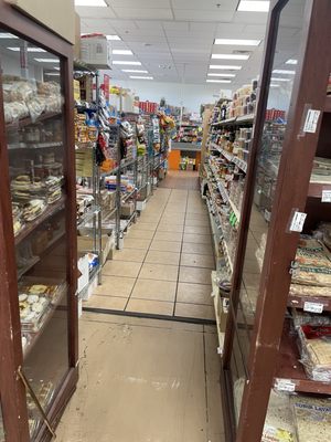 Ron’s Market by null
