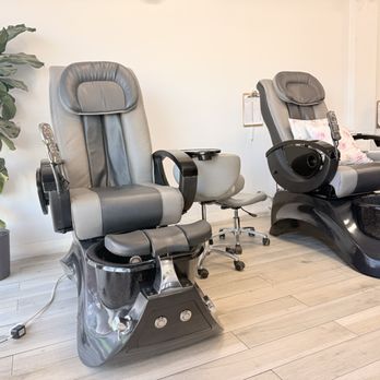 Luxora Nails Spa - Inside - Nail Salons Near Me - Arleta, California Luxora Nails Spa - Inside - Nail Salons Near Me - Arleta, California