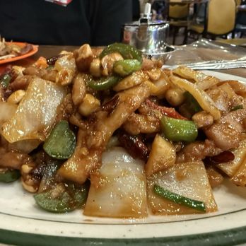Alice’s Kitchen - Kung pao chicken - Noodles Near Me - Temple City, California Alice’s Kitchen - Kung pao chicken - Noodles Near Me - Temple City, California