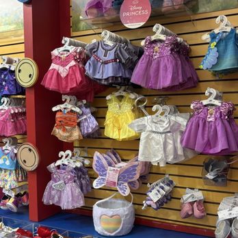 Build-A-Bear Workshop - Toy Stores Near Me - Douglasville, Georgia