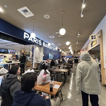 Paris Baguette - Cafe stall - Bakeries Near Me - San Francisco, California