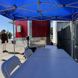 Orozco Tacos - Plenty of room to eat outside