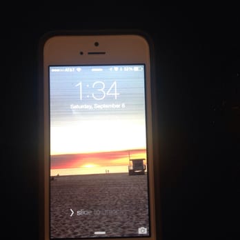 ifixx Repairs - Don't go to Ifixx, owner does not know how to install iphone screens.  pic does not do justice. Scratchy screen w white spots... - Electronics Repair Near Me - Columbus, Ohio