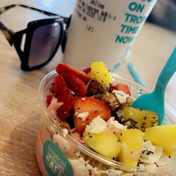 Tropical Smoothie Cafe