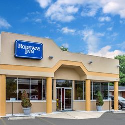 Rodeway Inn Macarthur Airport