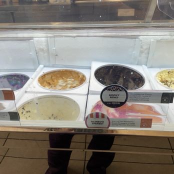 Baskin Robbins - Dirty temperature control system off - Ice Cream & Frozen Yogurt Near Me - Gilroy, California Baskin Robbins - Dirty temperature control system off - Ice Cream & Frozen Yogurt Near Me - Gilroy, California