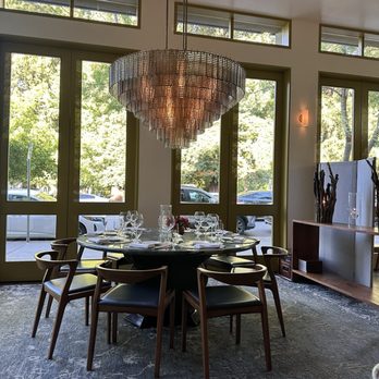 Dry Creek Kitchen - Dining Room - New American Near Me - Healdsburg, California Dry Creek Kitchen - Dining Room - New American Near Me - Healdsburg, California