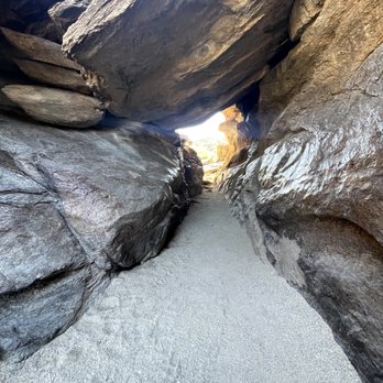 Mormon Trailhead - The cavern, not far off the main trail - Hiking Near Me - Phoenix, Arizona Mormon Trailhead - The cavern, not far off the main trail - Hiking Near Me - Phoenix, Arizona