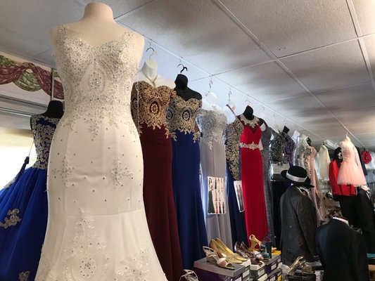 R & D Fashion & Bridal, 119 N Goose Creek Blvd, #L, Goose Creek, SC  29445-2960, US - MapQuest