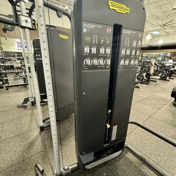 Club Studio - Gyms Near Me - Elk Grove, California Club Studio - Gyms Near Me - Elk Grove, California