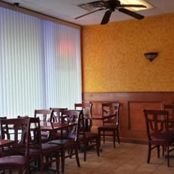 Great Wall Restaurant Incorporated - Big and clean dining area