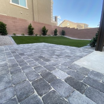 Armando Lawn Maintenance - Paverrs & artificial grass - Lawn Services Near Me Armando Lawn Maintenance - Paverrs & artificial grass - Lawn Services Near Me