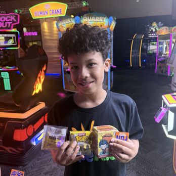 Hope Kids - Dave & Busters Orlando, Florida - Community Service/Non-Profit Near Me Hope Kids - Dave & Busters Orlando, Florida - Community Service/Non-Profit Near Me