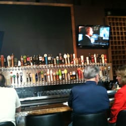 Barrelhouse 101 - 101 beers on the wall (on tap)