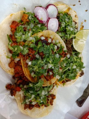 El Chaparro by null