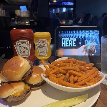 Yard House - Sliders - New American Near Me - Springfield, Virginia Yard House - Sliders - New American Near Me - Springfield, Virginia