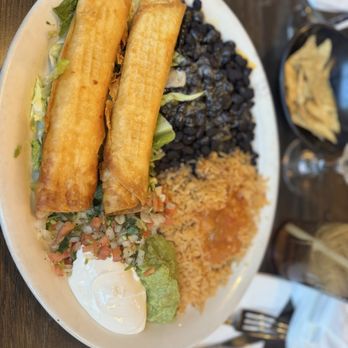Green Onion - Chicken flautas - Desserts Near Me - Moreno Valley, California Green Onion - Chicken flautas - Desserts Near Me - Moreno Valley, California