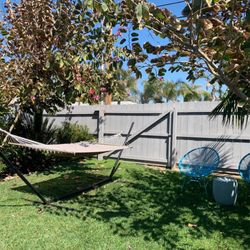 Pacific Bungalow - The Bungalow backyard