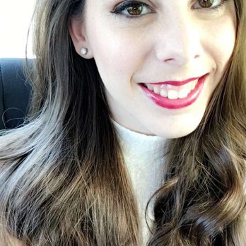 Amanda Mallo - Fun in the sun in California! Great look for job interviews! - Makeup Artists Near Me