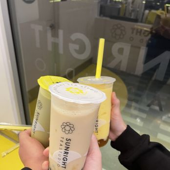 Sunright Tea Studio - Eastvale - Matcha oolong milk tea, black milk tea with boba, mango frostie - Bubble Tea Near Me - Eastvale, California