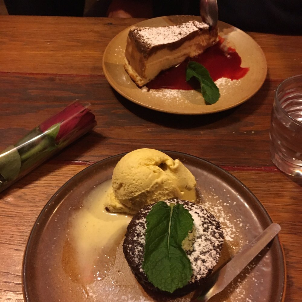 Jours de fête - Our dessert - Bistros Near Me - Paris, 75 Jours de fête - Our dessert - Bistros Near Me - Paris, 75