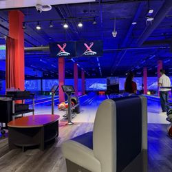 XLanes - Checking out @XLanesFresno