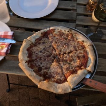 Della Barba Pizza - Pizza Near Me - Washington, DC, District of Columbia Della Barba Pizza - Pizza Near Me - Washington, DC, District of Columbia