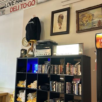 Love Handle - Delis Near Me - Indianapolis, Indiana