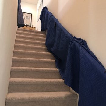B Line Movers - They put blankets on our banisters and door frames. Never seen that before, but I appreciate it!! - Movers Near Me - Gilbert, Arizona