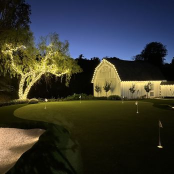 Palos Verdes Christmas Lights - Palos Verdes home beautifully lit with our Commercial quality LED Christmas Lights - Holiday Decorations Near Me - Rolling Hills Estates, California Palos Verdes Christmas Lights - Palos Verdes home beautifully lit with our Commercial quality LED Christmas Lights - Holiday Decorations Near Me - Rolling Hills Estates, California