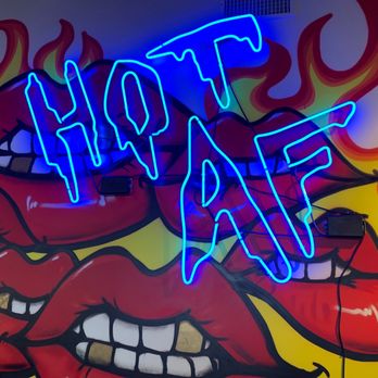 Dave's Hot Chicken - Chicken Shop Near Me - San Luis Obispo, California