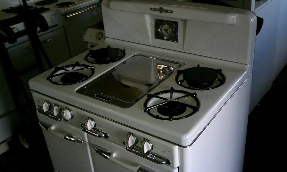 GAS STOVES WITH STYLE Updated September 2024 3360 Jacobs Ave