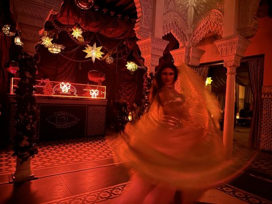 Members Restaurant & Club by null