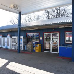 Kirk's Market & Deli