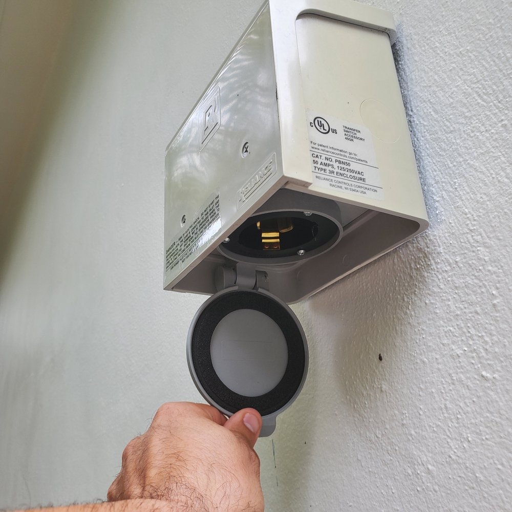 Slide of Zoom Electricians