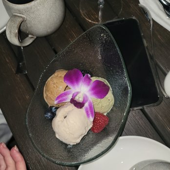 Luca West - Homemade Seasonal Gelato - Italian Near Me - Westlake, Ohio