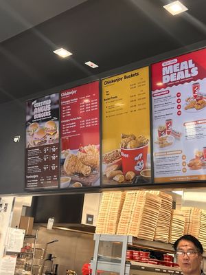 Menu photo 3 Jollibee Sterling Heights, MI
