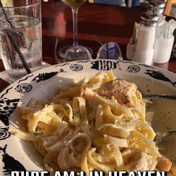 Fathoms Restaurant & Bar - Chicken fettuccini Alfredo