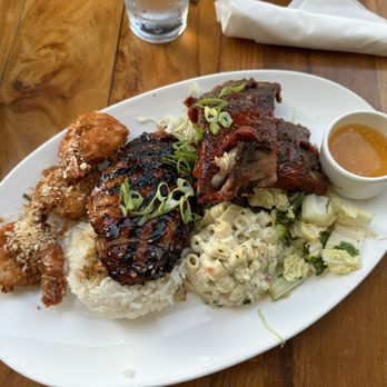 Duke's La Jolla - Rib & Chicken Plate - New American Near Me - La Jolla, California