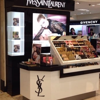 イヴ サンローラン Cosmetics Beauty Supply 心斎橋筋1 7 1 中央区 大阪府 Japan Phone Number