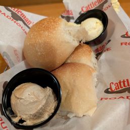 Dinner rolls