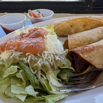 Sergio’s Taqueria And Catering - Made to order, not cooked to order chicken flautes with vibrant green salad - Mexican Near Me - Sonora, California Sergio’s Taqueria And Catering - Made to order, not cooked to order chicken flautes with vibrant green salad - Mexican Near Me - Sonora, California
