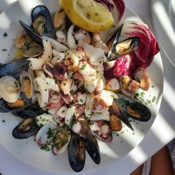 Torre Saraceno - Warm Seafood Salad - Cocktail Bars Near Me - Amalfi, SA