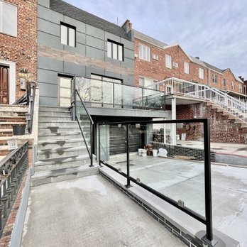 Fabiani Glass - Railings - Glass & Mirrors Near Me Fabiani Glass - Railings - Glass & Mirrors Near Me