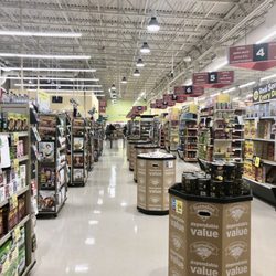 Hannaford - Hannaford Ballston Spa NY. Newer store, very clean and well kept.