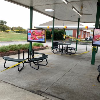 Sonic Drive-In - Outside dining closed - Burgers Near Me - Columbia, Illinois