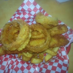 Hundal Sahib Fish & Chips - Good fish & chips and onion rings.