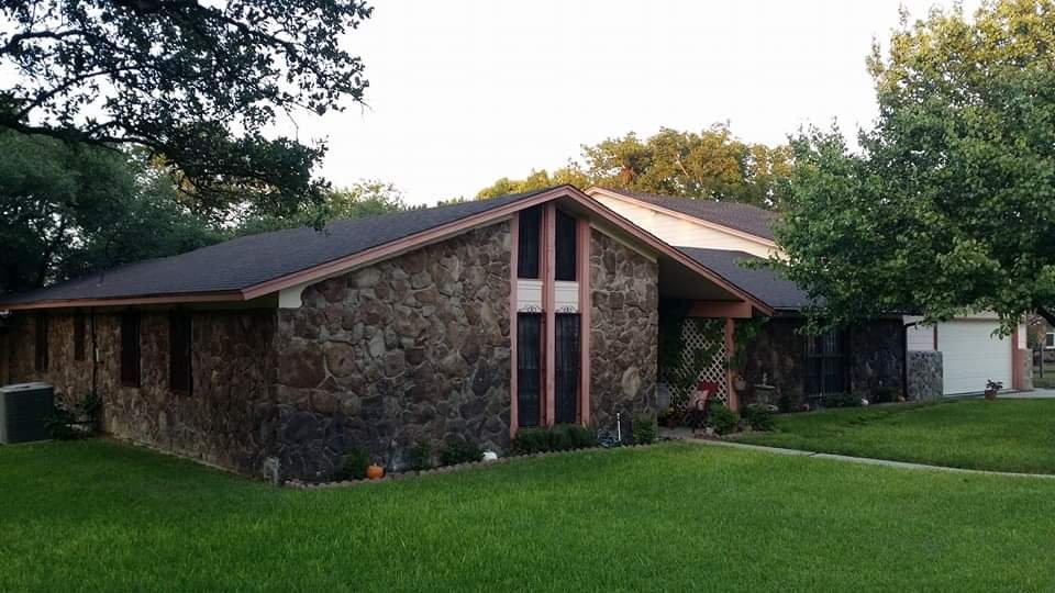 Slide of R & R Roofing