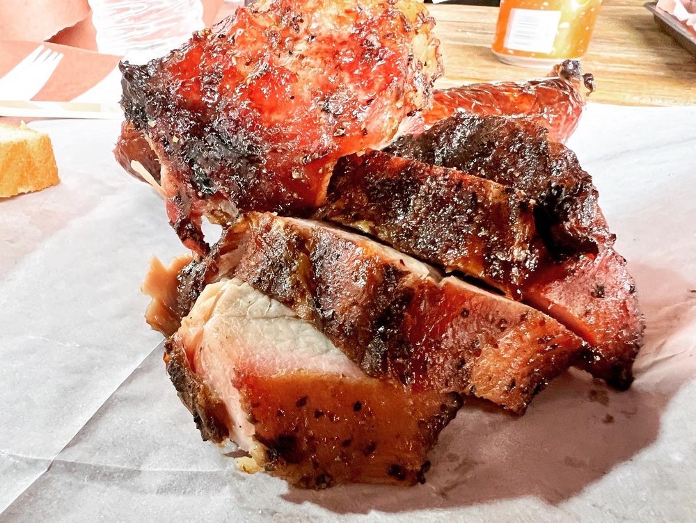 Snow's BBQ Logo